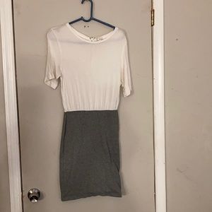 white and grey Gap dress